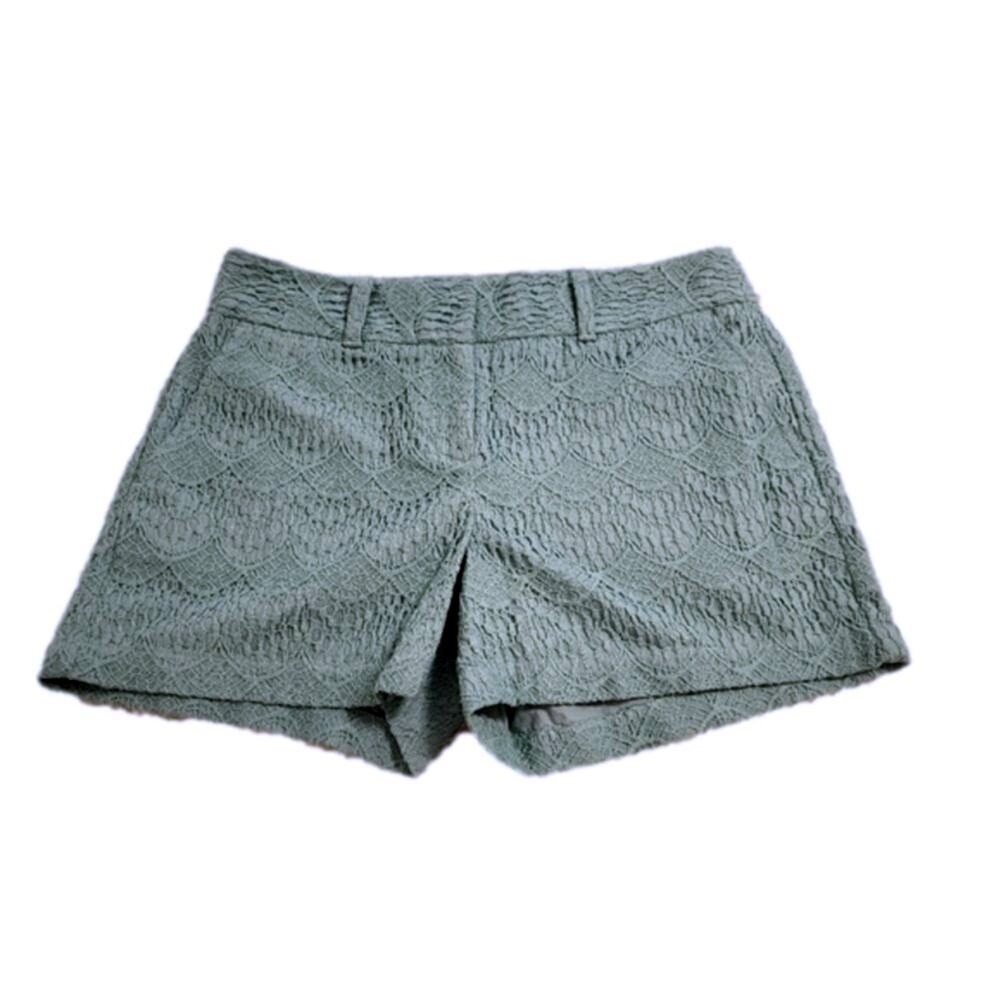Loft Ann Taylor Sage Green Scalloped Lace Shorts Size 2 4 Inch Inseam Cotton